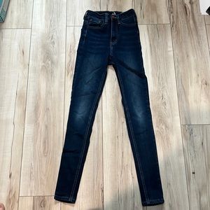 Women’s juniors KanCan skinny jeans size 22